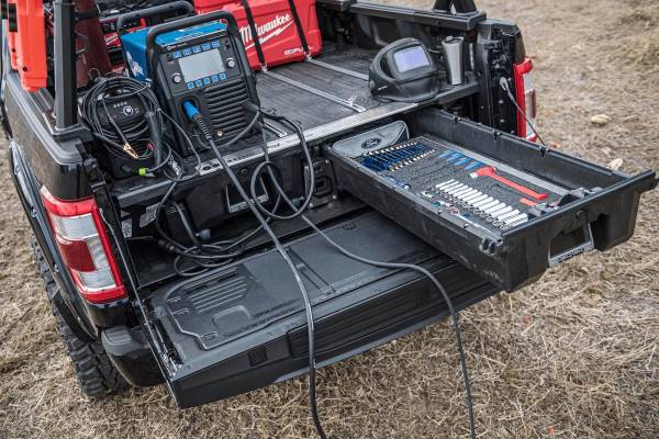 Decked - Decked Truck Bed Organizer 21-Pres Ford F150 Aluminum 5 Ft 6 Inch w/ Pro Power Onboard - DF8 - Image 1