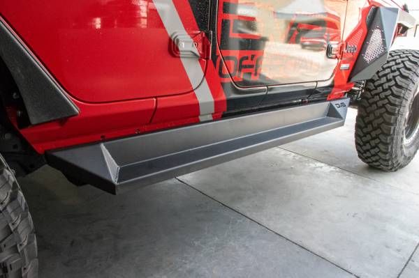 DV8 Offroad - DV8 Offroad Plated Slider with Step SRJL-04 - Image 1