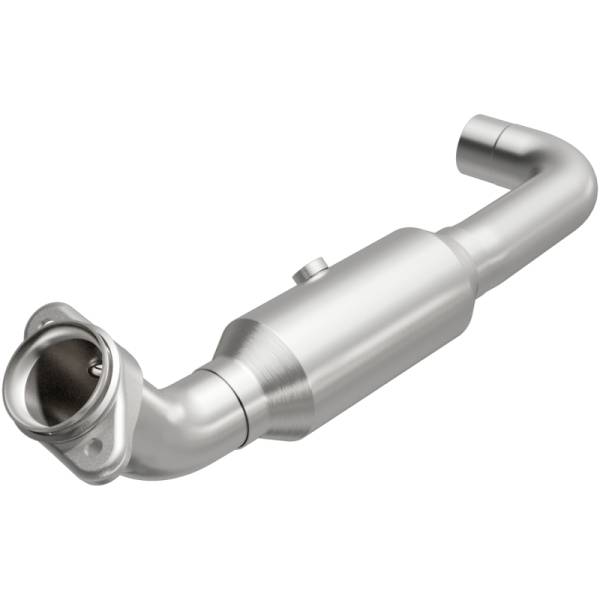 MagnaFlow Exhaust Products - MagnaFlow Exhaust Products California Direct-Fit Catalytic Converter 5551138 - Image 1