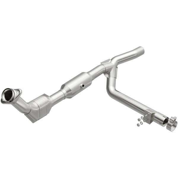 MagnaFlow Exhaust Products - MagnaFlow Exhaust Products OEM Grade Direct-Fit Catalytic Converter 21-249 - Image 1