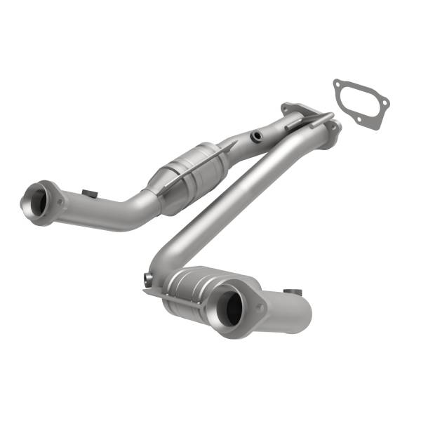 MagnaFlow Exhaust Products - MagnaFlow Exhaust Products HM Grade Direct-Fit Catalytic Converter 24470 - Image 1