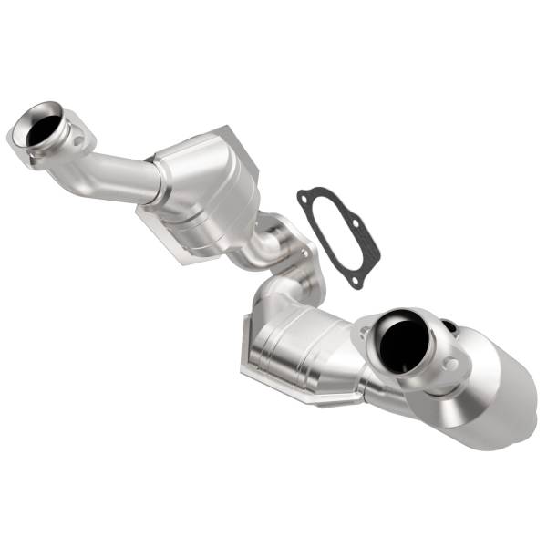 MagnaFlow Exhaust Products - MagnaFlow Exhaust Products OEM Grade Direct-Fit Catalytic Converter 49440 - Image 1