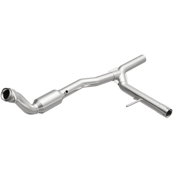 MagnaFlow Exhaust Products - MagnaFlow Exhaust Products California Direct-Fit Catalytic Converter 5451154 - Image 1