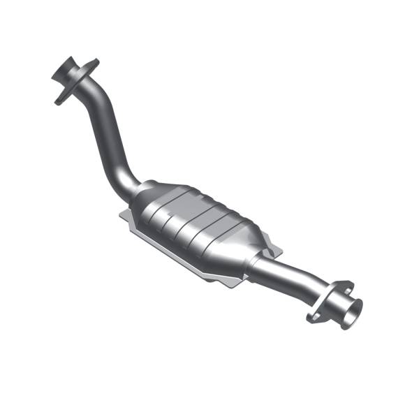 MagnaFlow Exhaust Products - MagnaFlow Exhaust Products Standard Grade Direct-Fit Catalytic Converter 93385 - Image 1