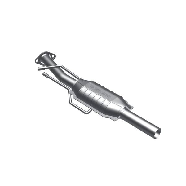 MagnaFlow Exhaust Products - MagnaFlow Exhaust Products Standard Grade Direct-Fit Catalytic Converter 23358 - Image 1