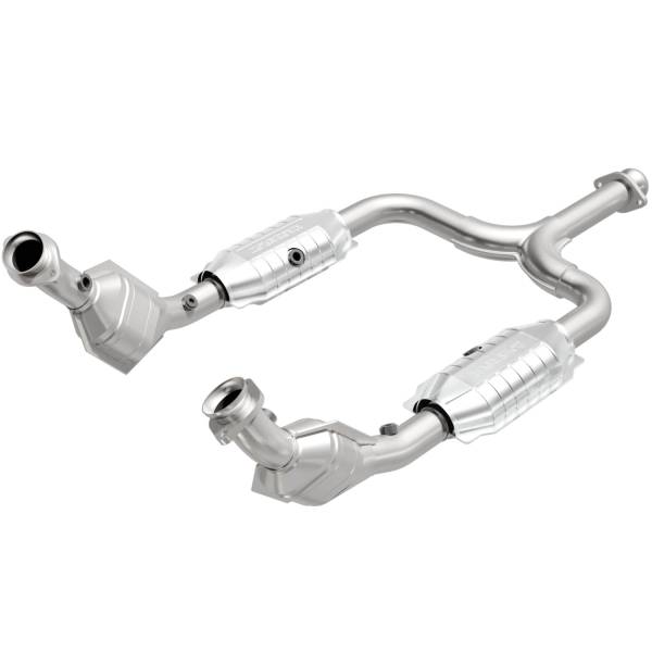 MagnaFlow Exhaust Products - MagnaFlow Exhaust Products California Direct-Fit Catalytic Converter 441110 - Image 1