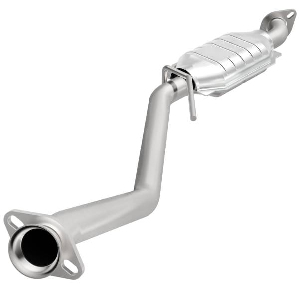 MagnaFlow Exhaust Products - MagnaFlow Exhaust Products Standard Grade Direct-Fit Catalytic Converter 93340 - Image 1