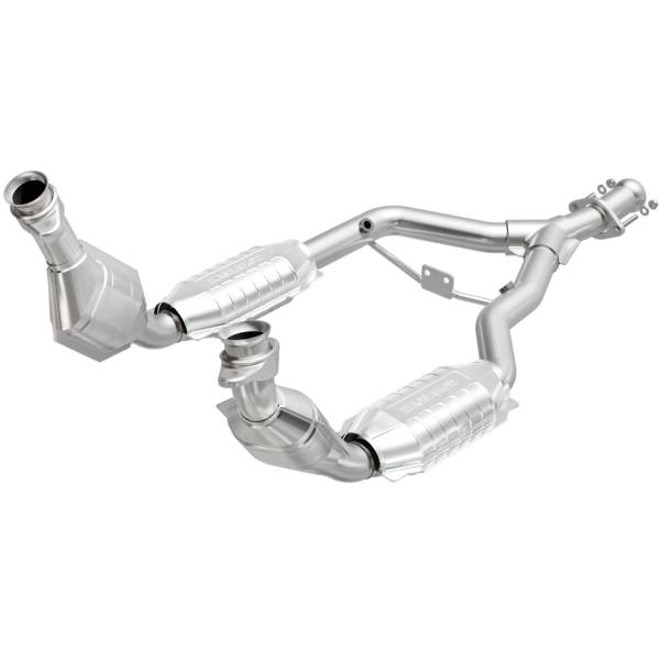 MagnaFlow Exhaust Products - MagnaFlow Exhaust Products California Direct-Fit Catalytic Converter 444064 - Image 1