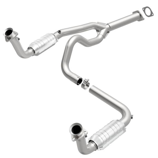 MagnaFlow Exhaust Products - MagnaFlow Exhaust Products HM Grade Direct-Fit Catalytic Converter 23073 - Image 1