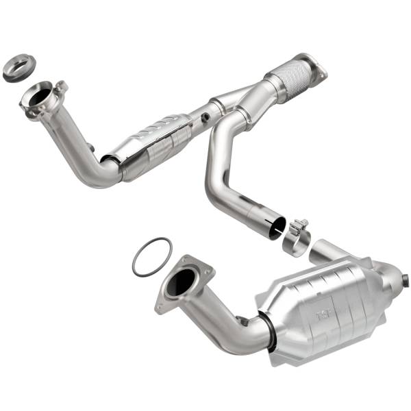 MagnaFlow Exhaust Products - MagnaFlow Exhaust Products OEM Grade Direct-Fit Catalytic Converter 49650 - Image 1