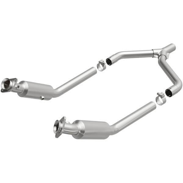 MagnaFlow Exhaust Products - MagnaFlow Exhaust Products California Direct-Fit Catalytic Converter 5561533 - Image 1
