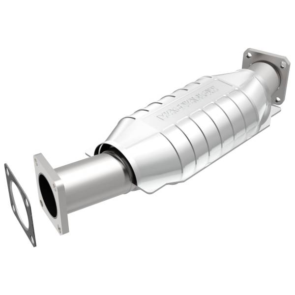 MagnaFlow Exhaust Products - MagnaFlow Exhaust Products Standard Grade Direct-Fit Catalytic Converter 23425 - Image 1