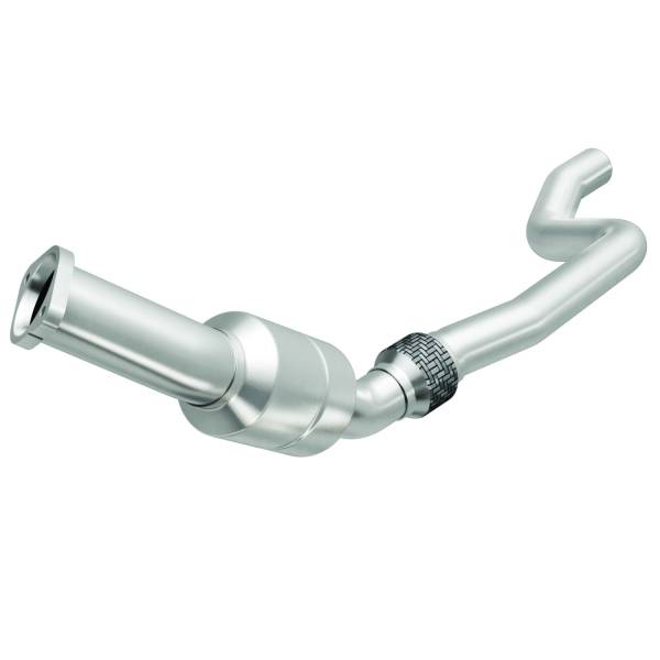 MagnaFlow Exhaust Products - MagnaFlow Exhaust Products OEM Grade Direct-Fit Catalytic Converter 51584 - Image 1