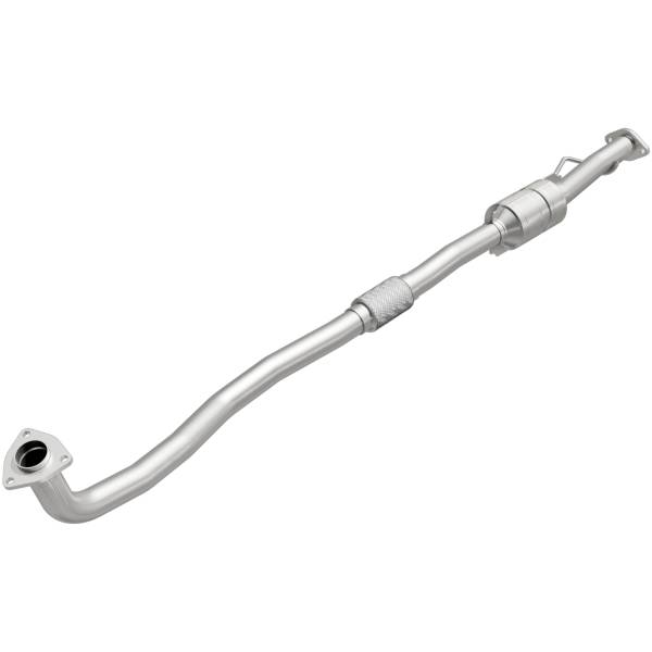 MagnaFlow Exhaust Products - MagnaFlow Exhaust Products OEM Grade Direct-Fit Catalytic Converter 52121 - Image 1