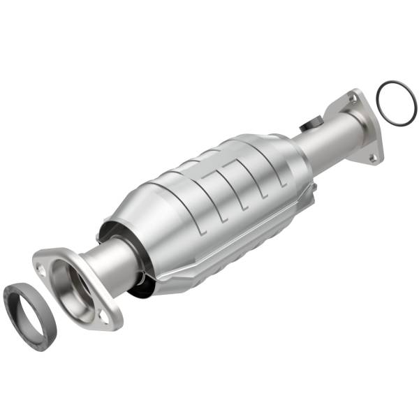 MagnaFlow Exhaust Products - MagnaFlow Exhaust Products HM Grade Direct-Fit Catalytic Converter 22628 - Image 1