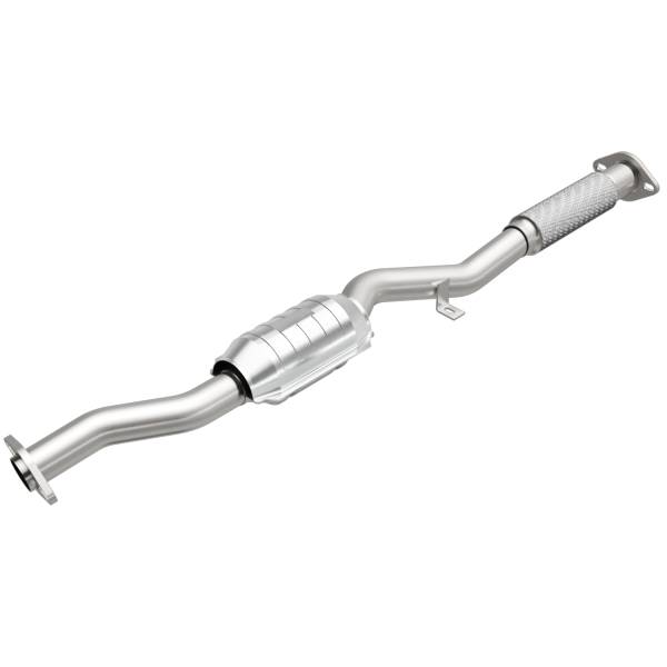 MagnaFlow Exhaust Products - MagnaFlow Exhaust Products Standard Grade Direct-Fit Catalytic Converter 22768 - Image 1