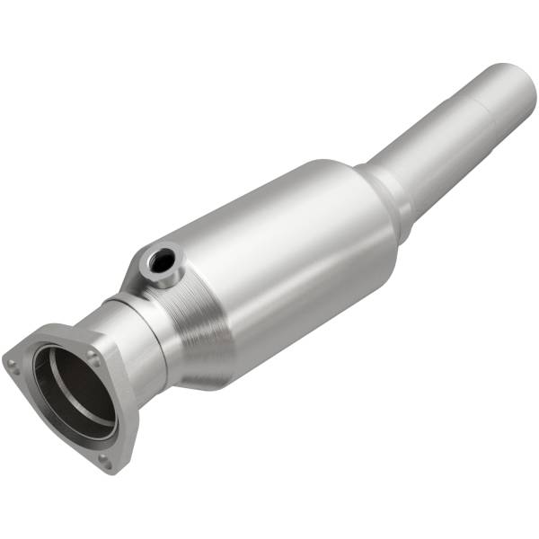 MagnaFlow Exhaust Products - MagnaFlow Exhaust Products Standard Grade Direct-Fit Catalytic Converter 22915 - Image 1