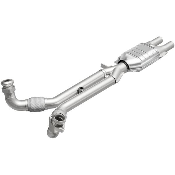 MagnaFlow Exhaust Products - MagnaFlow Exhaust Products Standard Grade Direct-Fit Catalytic Converter 23097 - Image 1