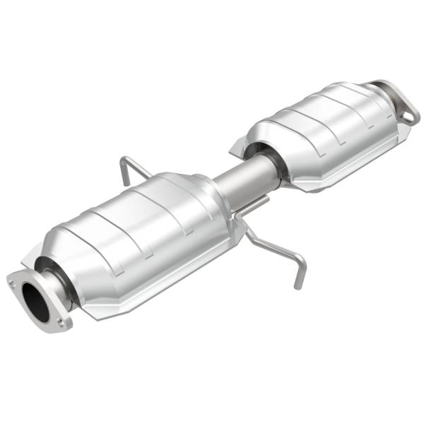 MagnaFlow Exhaust Products - MagnaFlow Exhaust Products Standard Grade Direct-Fit Catalytic Converter 23145 - Image 1