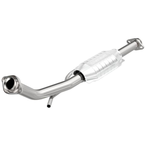 MagnaFlow Exhaust Products - MagnaFlow Exhaust Products Standard Grade Direct-Fit Catalytic Converter 23378 - Image 1