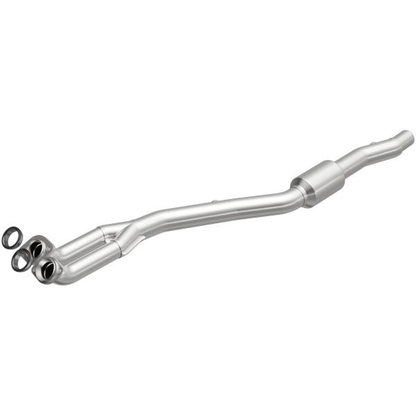 MagnaFlow Exhaust Products - MagnaFlow Exhaust Products California Direct-Fit Catalytic Converter 4481683 - Image 1