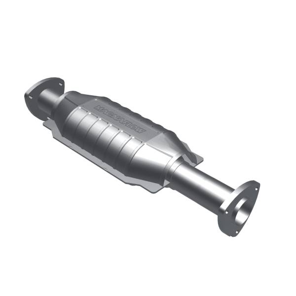 MagnaFlow Exhaust Products - MagnaFlow Exhaust Products Standard Grade Direct-Fit Catalytic Converter 23482 - Image 1