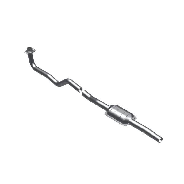 MagnaFlow Exhaust Products - MagnaFlow Exhaust Products Standard Grade Direct-Fit Catalytic Converter 23492 - Image 1