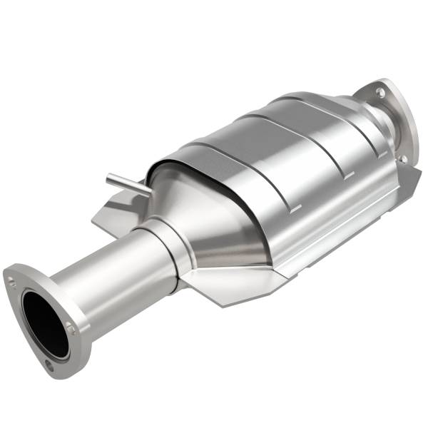 MagnaFlow Exhaust Products - MagnaFlow Exhaust Products Standard Grade Direct-Fit Catalytic Converter 23504 - Image 1