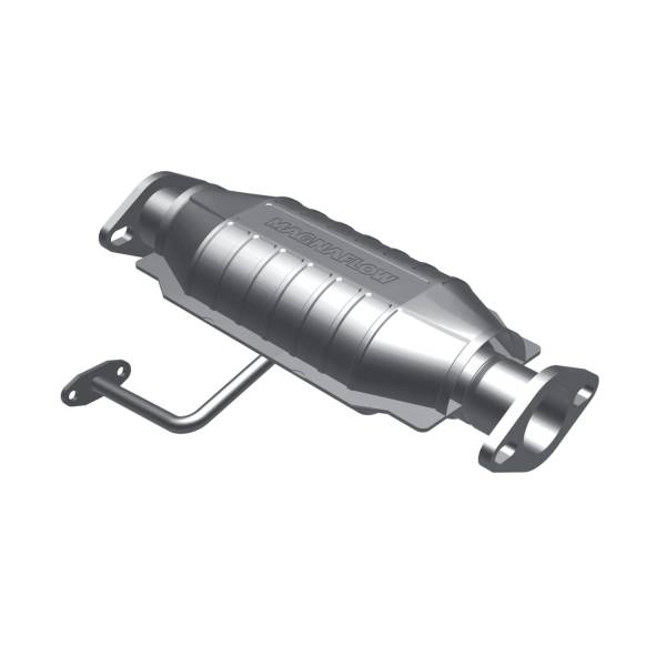 MagnaFlow Exhaust Products - MagnaFlow Exhaust Products Standard Grade Direct-Fit Catalytic Converter 23689 - Image 1