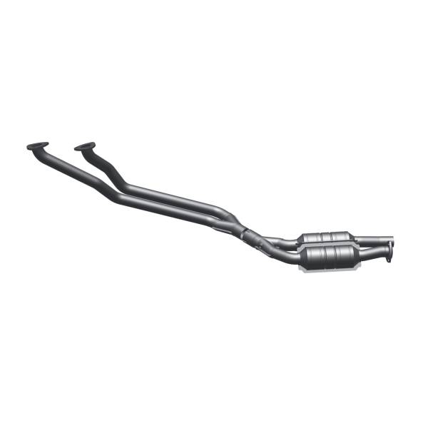 MagnaFlow Exhaust Products - MagnaFlow Exhaust Products Standard Grade Direct-Fit Catalytic Converter 23808 - Image 1