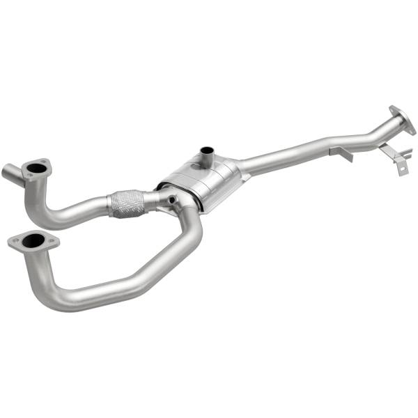 MagnaFlow Exhaust Products - MagnaFlow Exhaust Products Standard Grade Direct-Fit Catalytic Converter 23866 - Image 1