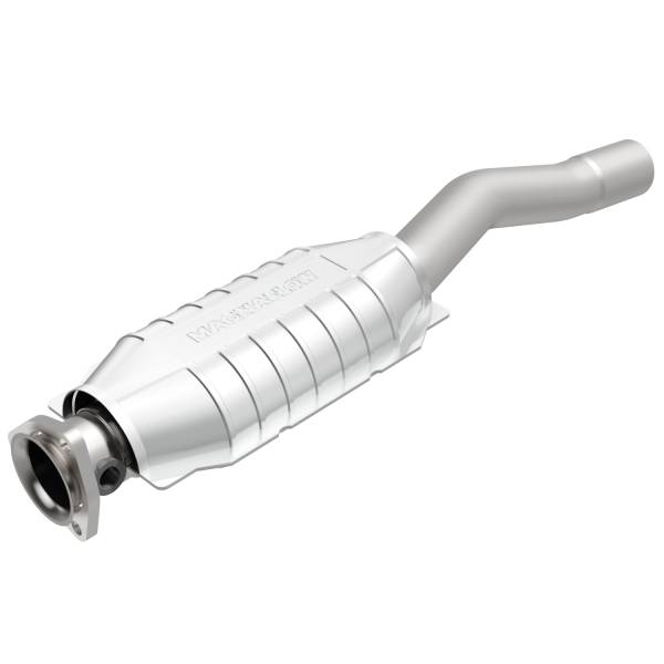 MagnaFlow Exhaust Products - MagnaFlow Exhaust Products Standard Grade Direct-Fit Catalytic Converter 23949 - Image 1