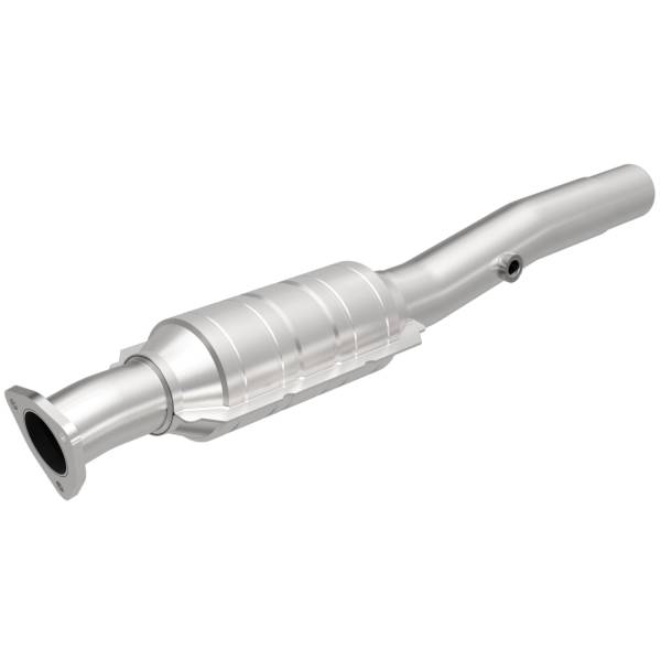 MagnaFlow Exhaust Products - MagnaFlow Exhaust Products HM Grade Direct-Fit Catalytic Converter 24025 - Image 1