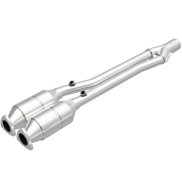 MagnaFlow Exhaust Products - MagnaFlow Exhaust Products HM Grade Direct-Fit Catalytic Converter 24157 - Image 1