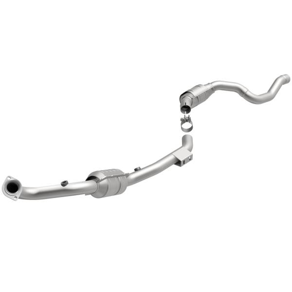 MagnaFlow Exhaust Products - MagnaFlow Exhaust Products HM Grade Direct-Fit Catalytic Converter 24581 - Image 1