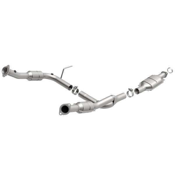 MagnaFlow Exhaust Products - MagnaFlow Exhaust Products California Direct-Fit Catalytic Converter 458028 - Image 1