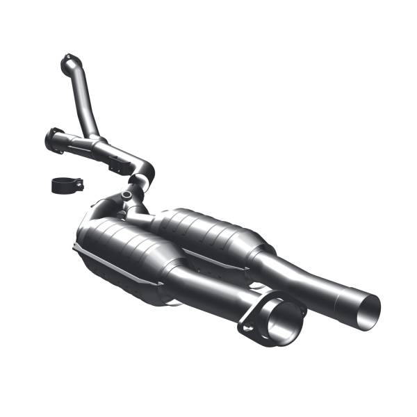 MagnaFlow Exhaust Products - MagnaFlow Exhaust Products Standard Grade Direct-Fit Catalytic Converter 93378 - Image 1