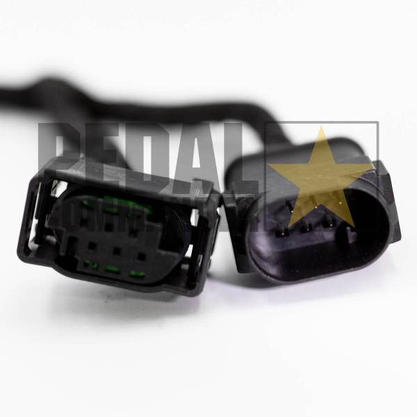 Pedal Commander - Pedal Commander Pedal Commander Throttle Response Controller with Bluetooth Support 36-MRB-GL4-01 - Image 1