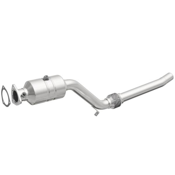 MagnaFlow Exhaust Products - MagnaFlow Exhaust Products OEM Grade Direct-Fit Catalytic Converter 51462 - Image 1