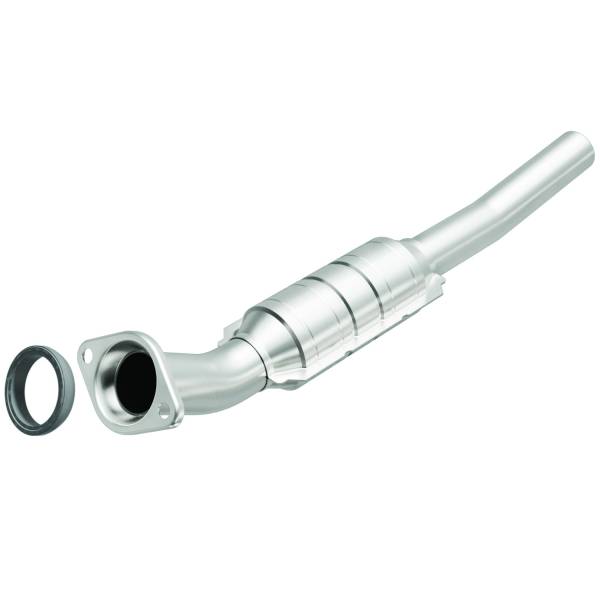 MagnaFlow Exhaust Products - MagnaFlow Exhaust Products OEM Grade Direct-Fit Catalytic Converter 51479 - Image 1