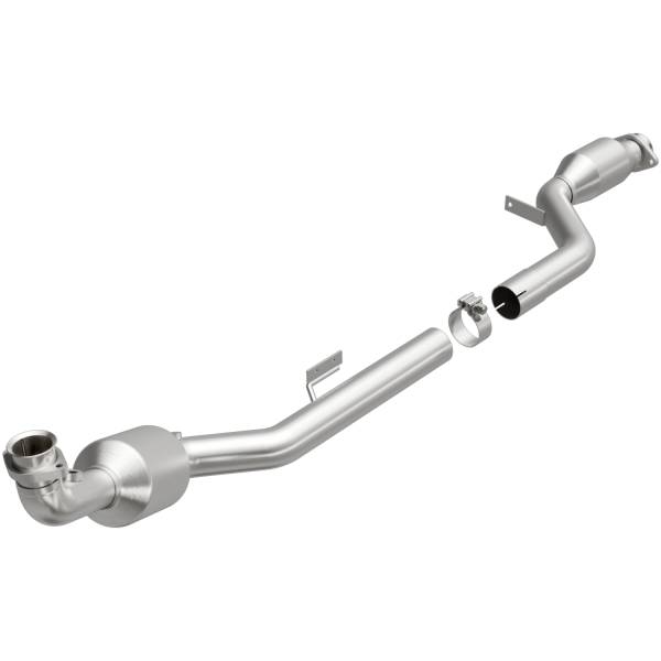 MagnaFlow Exhaust Products - MagnaFlow Exhaust Products OEM Grade Direct-Fit Catalytic Converter 51696 - Image 1