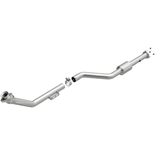 MagnaFlow Exhaust Products - MagnaFlow Exhaust Products OEM Grade Direct-Fit Catalytic Converter 52722 - Image 1