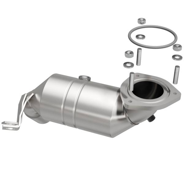 MagnaFlow Exhaust Products - MagnaFlow Exhaust Products OEM Grade Direct-Fit Catalytic Converter 52015 - Image 1