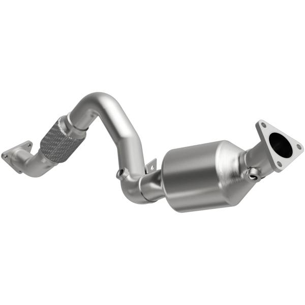 MagnaFlow Exhaust Products - MagnaFlow Exhaust Products California Direct-Fit Catalytic Converter 5481943 - Image 1