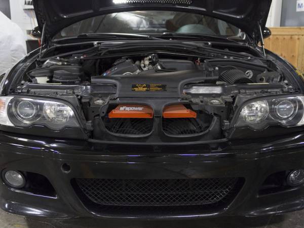 aFe Power Performance Parts & Installation | 1350 Offroad - aFe Dynamic Air Scoop D.A.S. Orange BMW 323i/325i/330i/M3 (E46) 99-06 L6-2.5/3.0/3.2L - 54-10468-N - Image 1