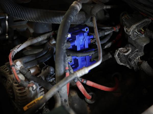 aFe Power Performance Parts & Installation | 1350 Offroad - aFe SCORCHER High-Performance Ignition Coil Jeep Wrangler (JK) 07-11 V6-3.8L - 77-92008 - Image 1