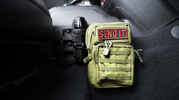 DV8 Offroad Bumpers & Jeep Accessories | 1350 Offroad - DV8 18-23 Jeep Wrangler Center Console Molle Panels - CCJL-01 - Image 1