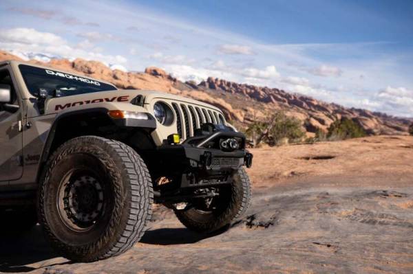 DV8 Offroad Bumpers & Jeep Accessories | 1350 Offroad - DV8 18-23 Wrangler JL/Gladiator JT Spec Series Front Bumper - FBJL-09 - Image 1