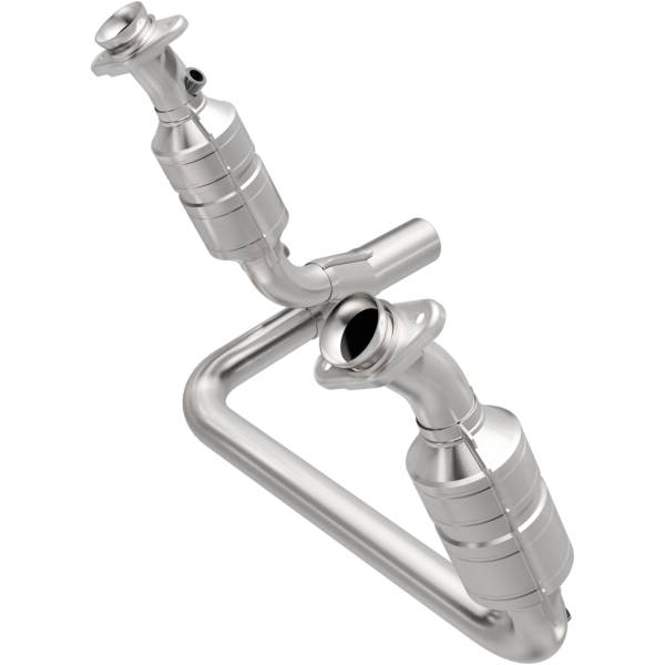 MagnaFlow Exhaust Systems & Installation | 1350 Offroad - MagnaFlow OEM Grade Direct-Fit Catalytic Converter 51770 - Image 1