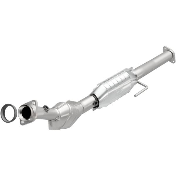 MagnaFlow Exhaust Systems & Installation | 1350 Offroad - MagnaFlow OEM Grade Direct-Fit Catalytic Converter 52112 - Image 1